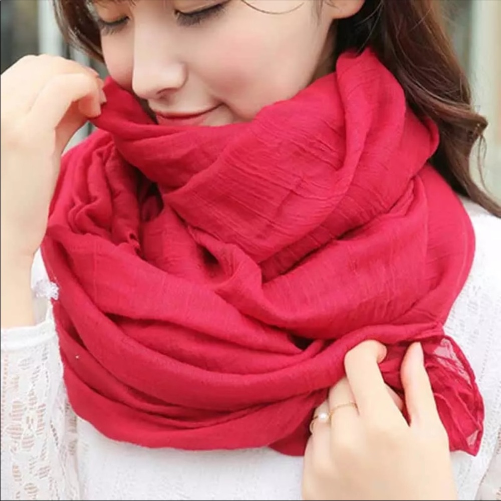 Trendy Winter Fashion Lightweight Scarf - Picture 3 of 5